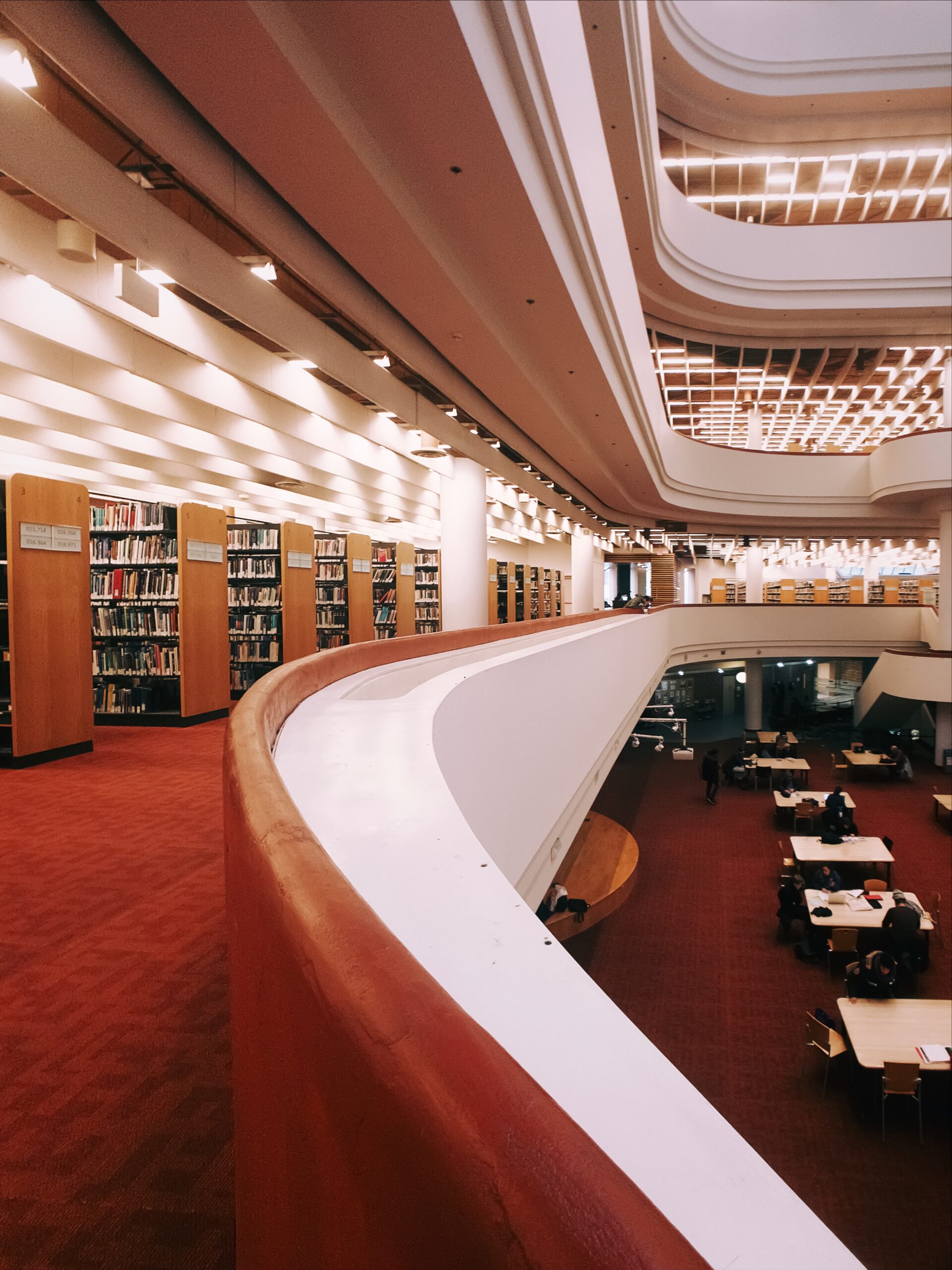 A Literary Escape: Discovering the Enchanting Libraries of Saskatoon, Canada